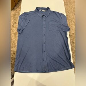 Travis Mathew shirt